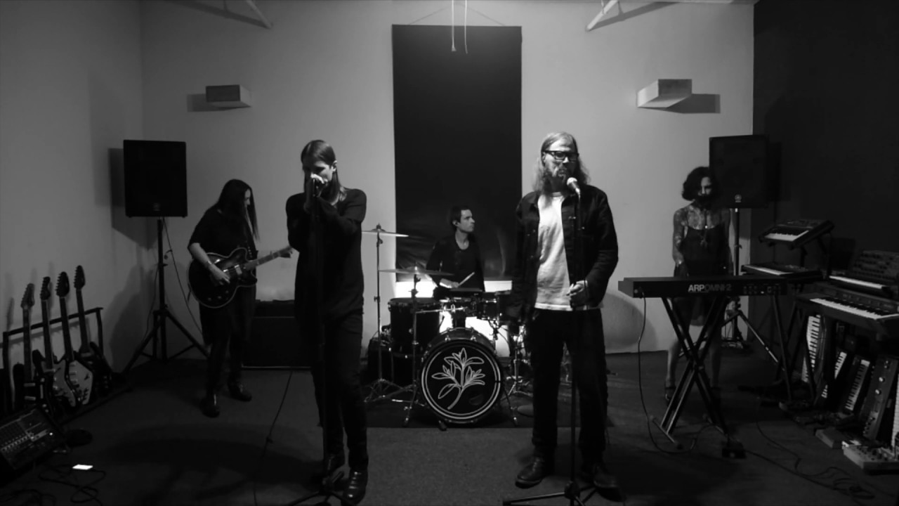 cold cave isolation (joy division) with mark lanegan video cover